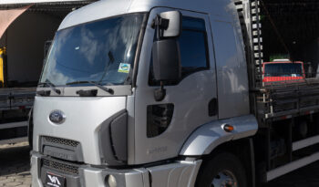 Ford Cargo 2429 – Ano: 2013 – Carroceria cheio