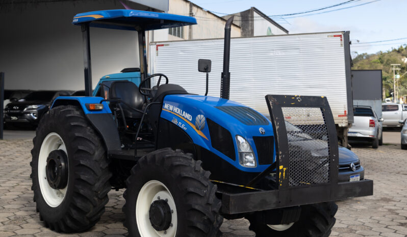 Trator New Holland TT 5.90 – Ano: 2021 – 4 x 4 cheio