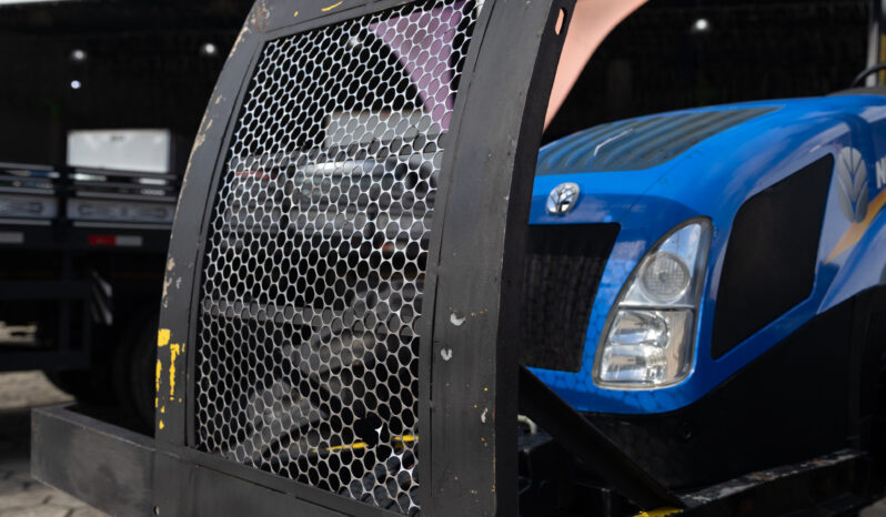 Trator New Holland TT 5.90 – Ano: 2021 – 4 x 4 cheio