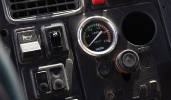 Mercedes-Benz 1620 – Ano: 2001 – Carroceria cheio