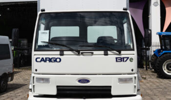 Ford Cargo 1317 – Ano: 2008 – Baú cheio