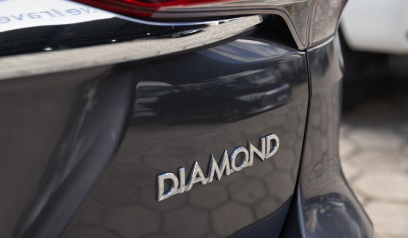 Toyota Hilux Sw4 SRX Diamond – Ano: 2020 – 07 Lugares cheio