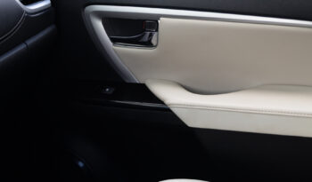 Toyota Hilux Sw4 SRX Diamond – Ano: 2020 – 07 Lugares cheio
