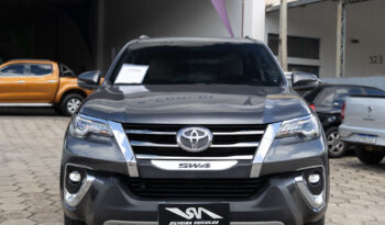 Toyota Hilux Sw4 SRX Diamond – Ano: 2020 – 07 Lugares cheio