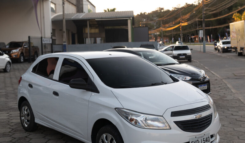 Chevrolet  Onix LS 1.0 – Ano: 2015 – Câmbio Manual cheio