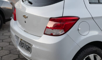 Chevrolet  Onix LS 1.0 – Ano: 2015 – Câmbio Manual cheio