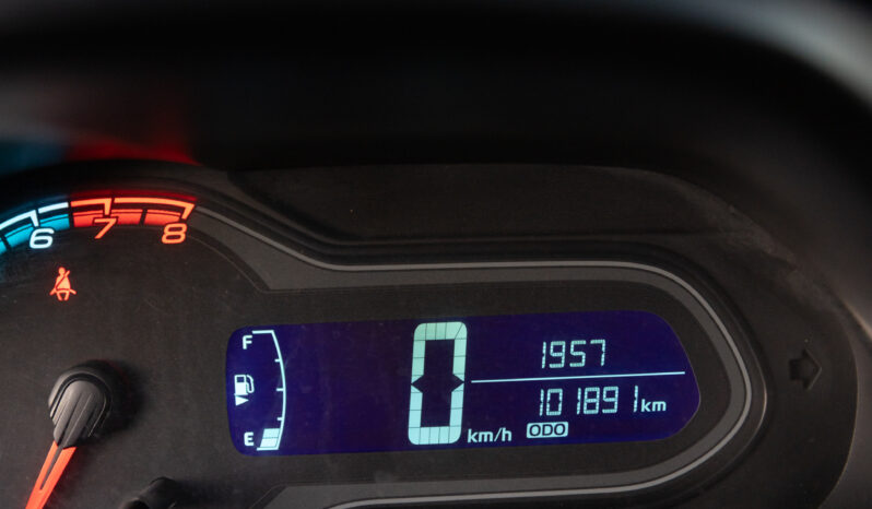 Chevrolet  Onix LS 1.0 – Ano: 2015 – Câmbio Manual cheio