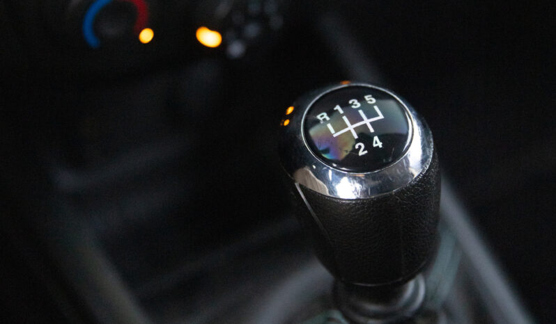 Chevrolet  Onix LS 1.0 – Ano: 2015 – Câmbio Manual cheio