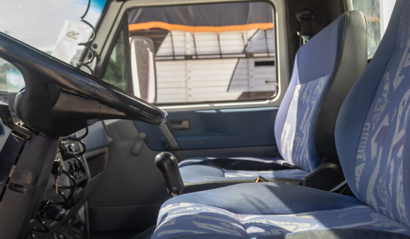 VW 8-150 – Ano: 2008 – Baú cheio