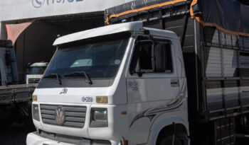 VW 8-150 – Ano: 2001 – Carroceria Carga Viva cheio