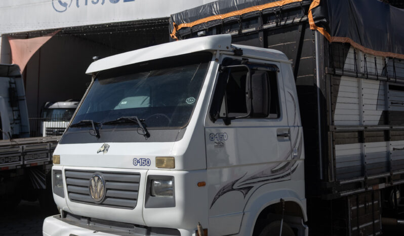 VW 8-150 – Ano: 2001 – Carroceria Carga Viva cheio