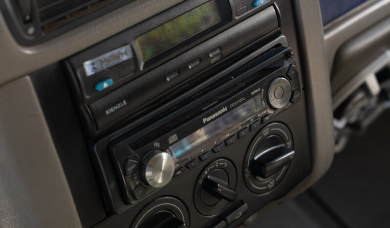 VW 8-150 – Ano: 2001 – Carroceria Carga Viva cheio